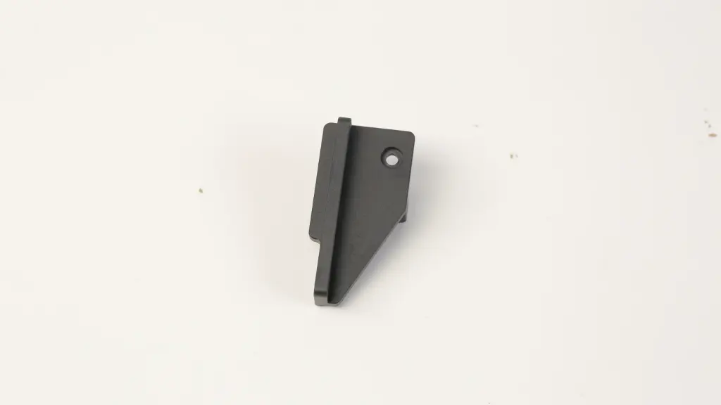 Airframe_Carbon Board Right Fixing Piece_01