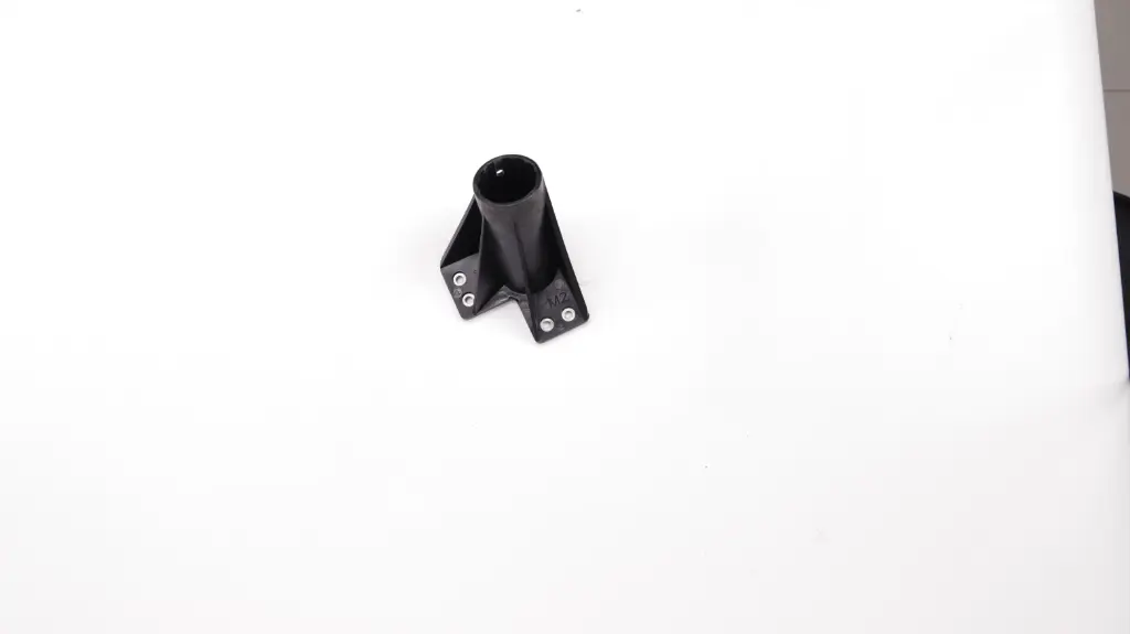 Landing Gear Fixing Piece (Front Left) (M2)