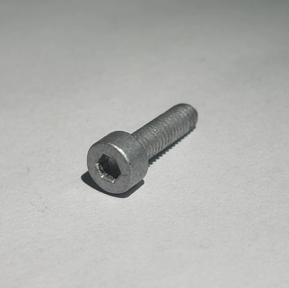 M40-HC01400140-070039-4105-Y