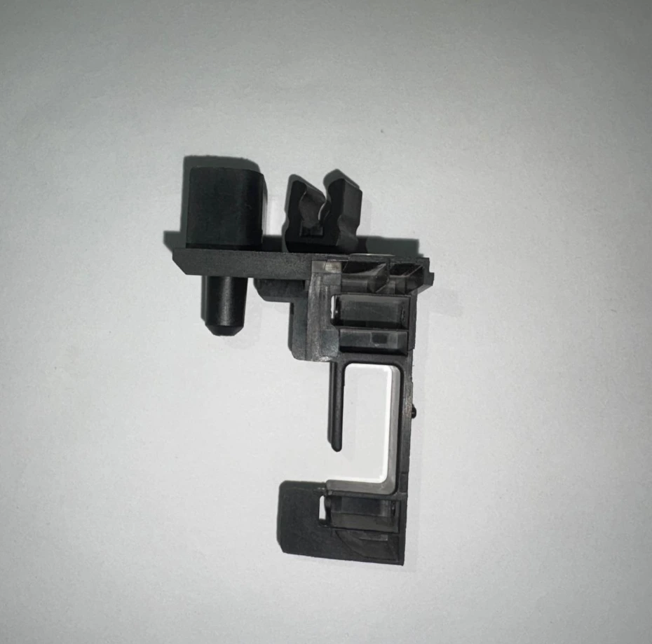 Rear Frame Hose Bracket (Right)