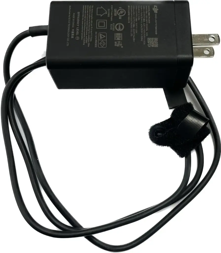 [RIMPDJ-668 CP.MA.00000428.01] CHARGER/DJI 65W PORTAC